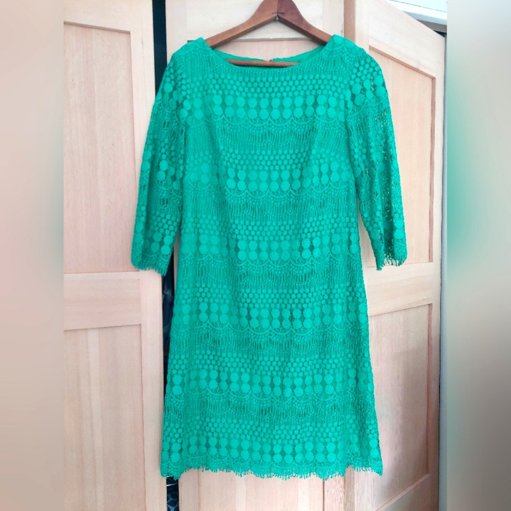 Eliza J green laced mini dress Size 4